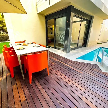 Mit Privatpool Fuer 6 Personen Ca 115 Qm In Puerto D'alcdia, Mallorca Nordkueste Von Mallorca *
