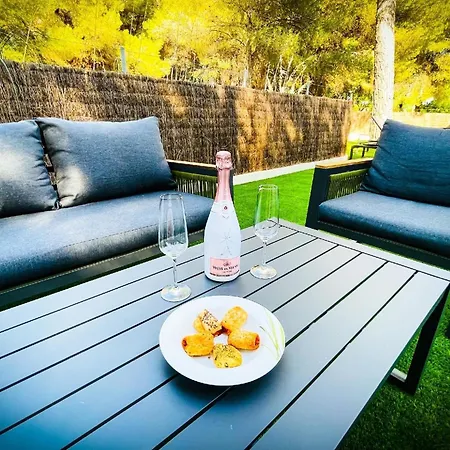 Mit Privatpool Fuer 6 Personen Ca 115 Qm In Puerto D'alcdia, Mallorca Nordkueste Von Mallorca Holiday home Port de Alcudia (Mallorca)